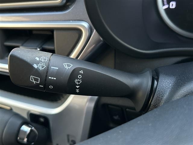 Daihatsu CAST 2018 7530089-11