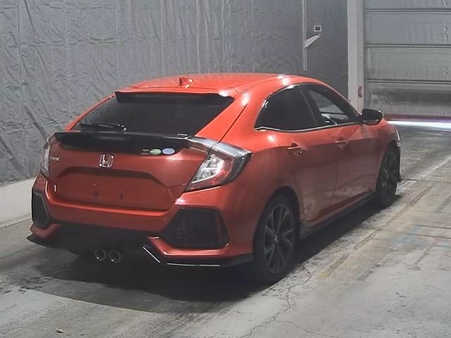 Honda CIVIC 2018 7529047-1