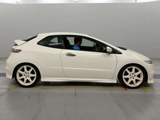 Honda CIVIC 2010 7529083-3