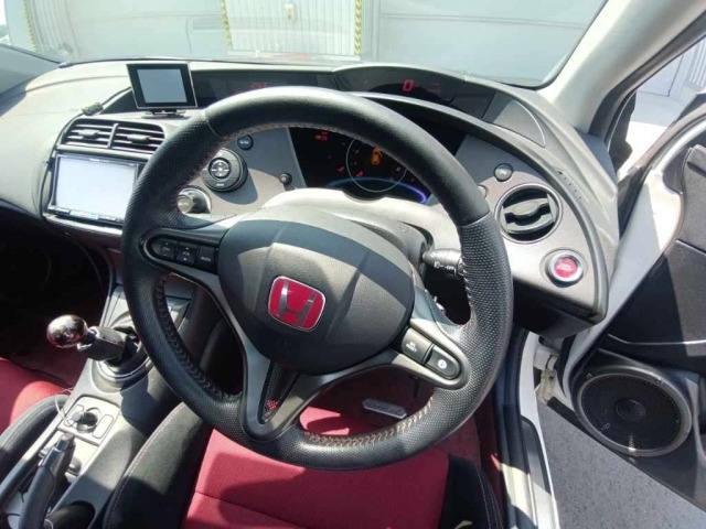 Honda CIVIC 2010 7529083-9