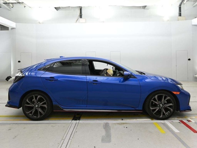 Honda CIVIC 2018 7529154-3