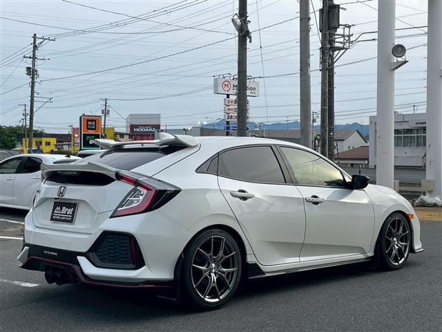 Honda CIVIC 2018 7529780-13