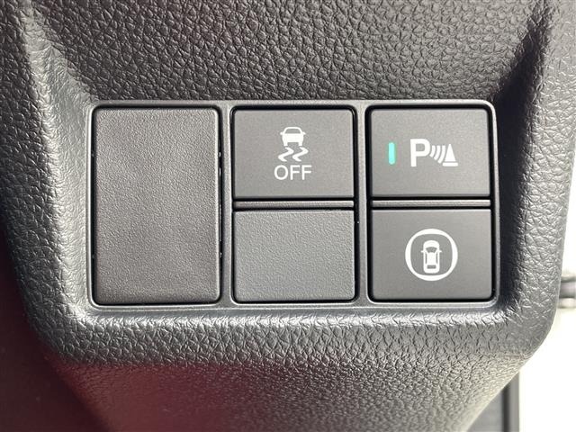 Honda CIVIC 2025 7529808-12