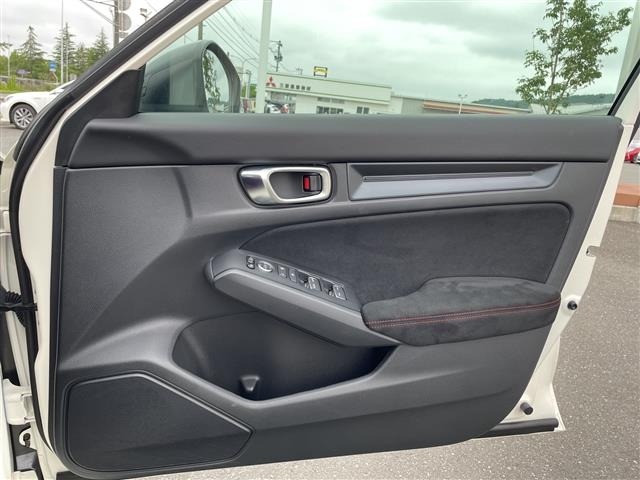 Honda CIVIC 2025 7529808-4