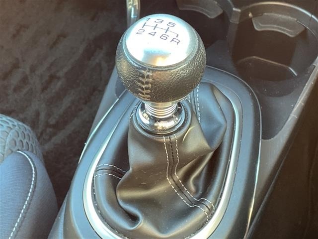 Honda CR-Z 2013 7539021-10