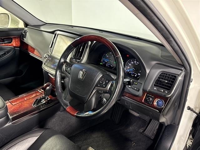 Toyota CROWN MAJESTA 2015 7539847-20