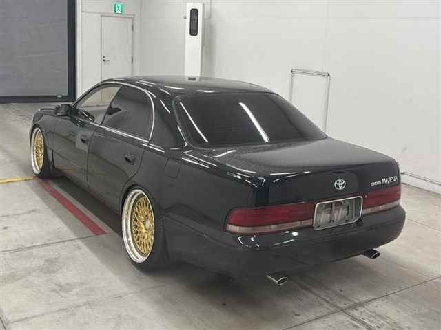 Toyota CROWN MAJESTA 1992 7539848-1
