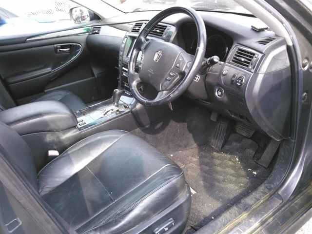 Toyota CROWN 2007 7538384-3