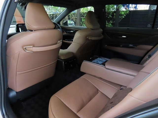 Toyota CROWN 2026 7538462-22