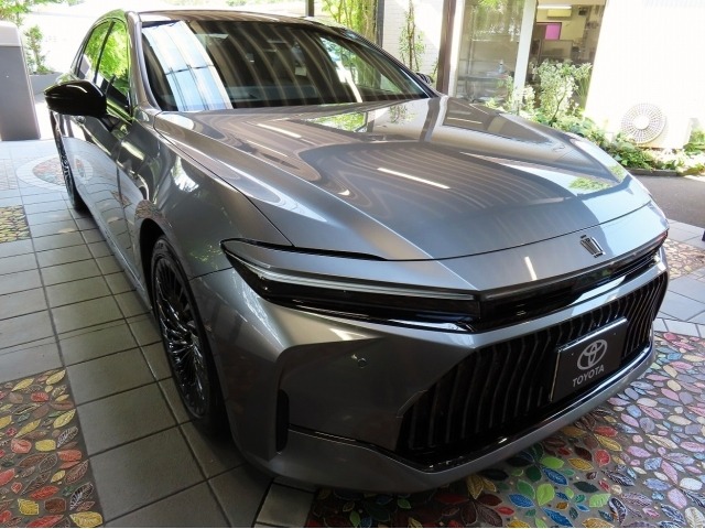Toyota CROWN 2026 7538462-7