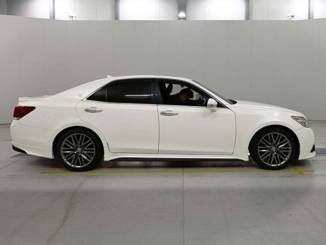 Toyota CROWN 2013 7538472-3