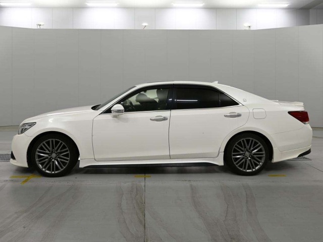 Toyota CROWN 2013 7538472-4