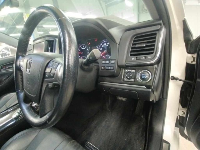 Toyota CROWN 2013 7538472-9