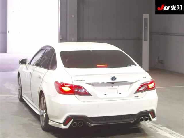 Toyota CROWN 2018 7538484-1