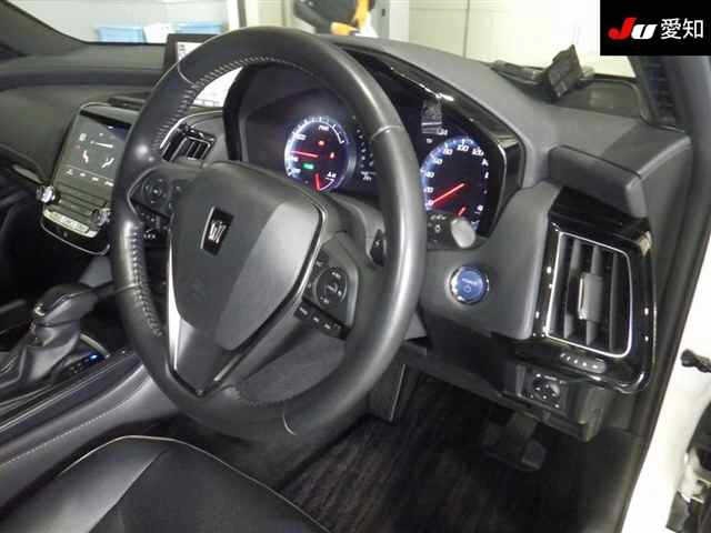 Toyota CROWN 2018 7538484-5