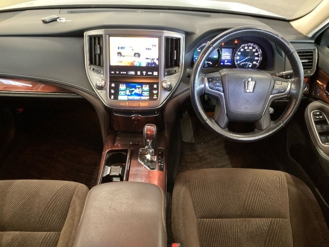 Toyota CROWN 2013 7538593-3