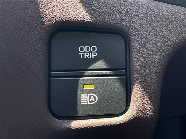 Toyota CROWN 2018 7538950-1