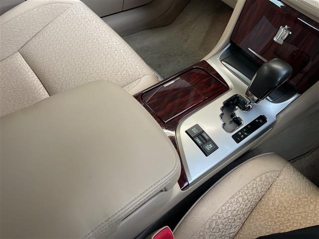 Toyota CROWN 2012 7538951-3