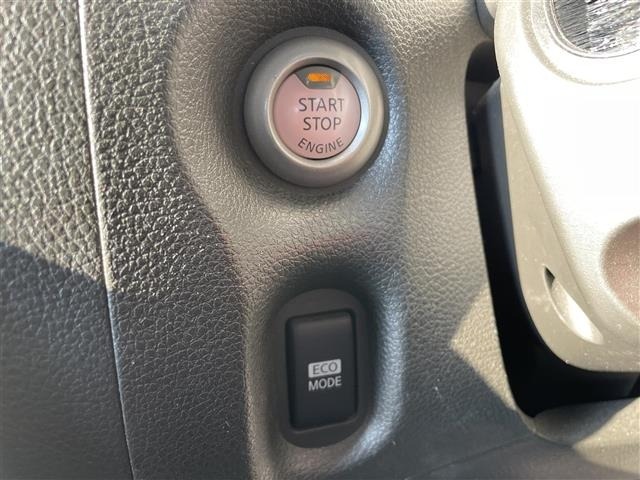 Nissan CUBE 2017 7525570-1