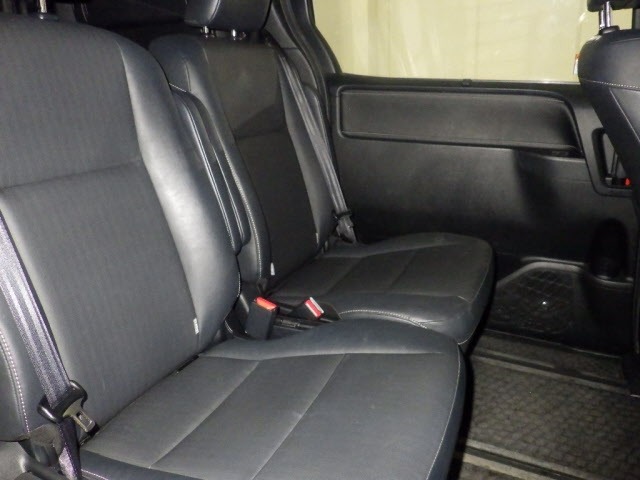 Toyota ESQUIRE 2017 7529842-8