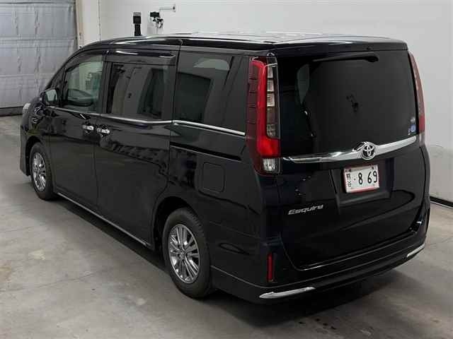 Toyota ESQUIRE 2015 7529886-1