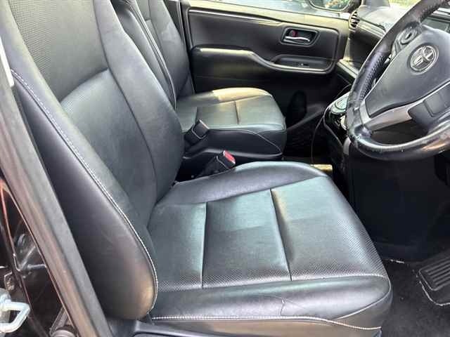 Toyota ESQUIRE 2015 7529886-7