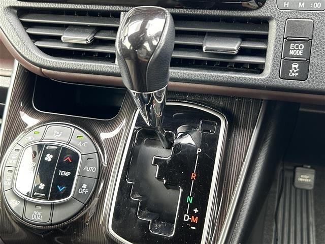 Toyota ESQUIRE 2018 7530163-16