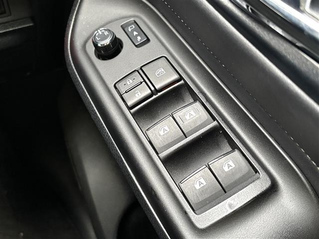 Toyota ESQUIRE 2016 7530608-8