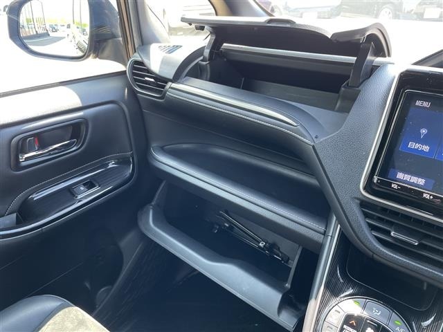 Toyota ESQUIRE 2019 7530628-8