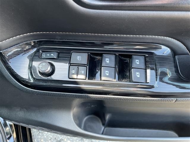 Toyota ESQUIRE 2019 7530628-9