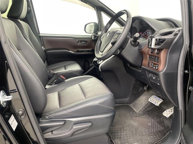 Toyota ESQUIRE 2020 7530633-4
