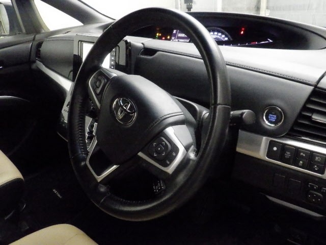 Toyota ESTIMA 2017 7531974-3