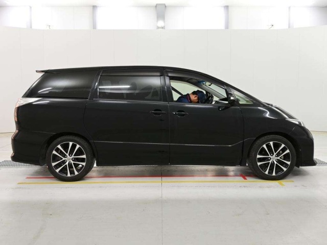 Toyota ESTIMA 2015 7531988-3