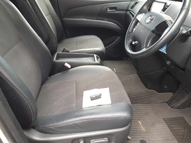 Toyota ESTIMA 2013 7531989-8