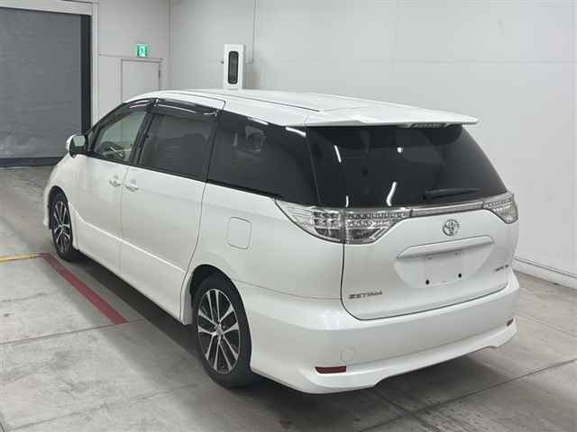 Toyota ESTIMA 2013 7532280-1