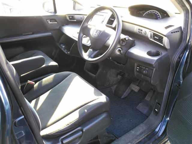 Honda FREED 2011 7541074-3