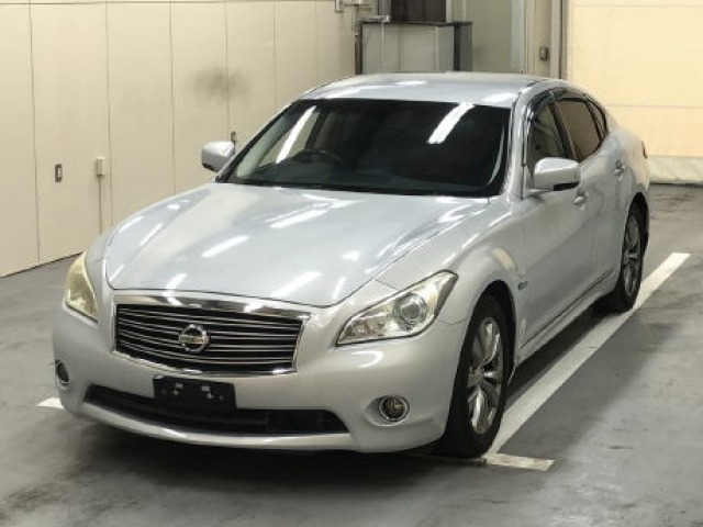 Nissan FUGA 2013 7528477-2