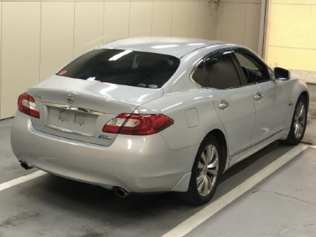 Nissan FUGA 2013 7528477-3