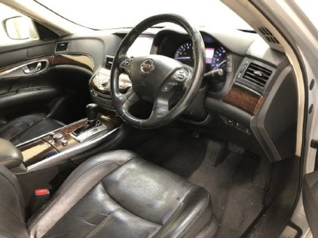 Nissan FUGA 2013 7528477-5