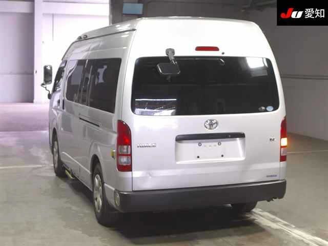 Toyota HIACE COMMUTER 2017 7524869-1