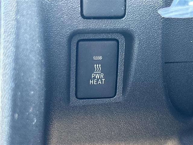 Toyota HIACE COMMUTER 2026 7524876-11