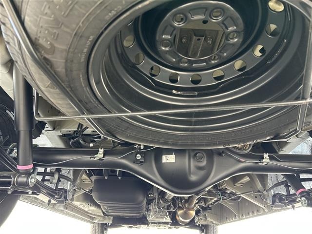 Toyota HIACE COMMUTER 2026 7524876-13