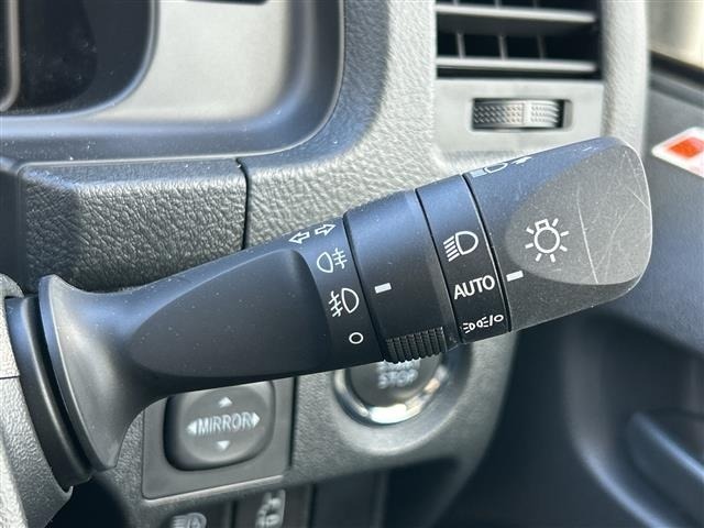 Toyota HIACE COMMUTER 2026 7524876-7