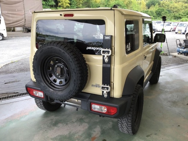 Suzuki JIMNY SIERRA 2019 7537030-4