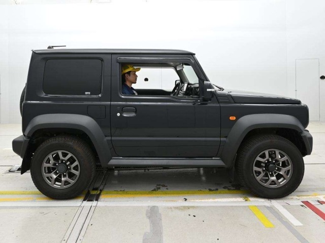 Suzuki JIMNY SIERRA 2022 7537116-3