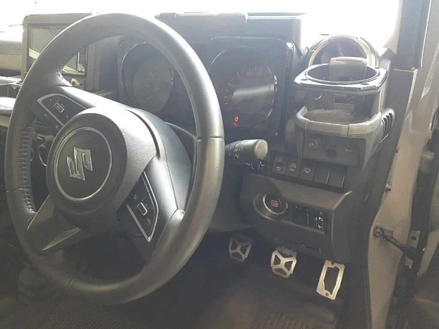 Suzuki JIMNY SIERRA 2023 7537123-9