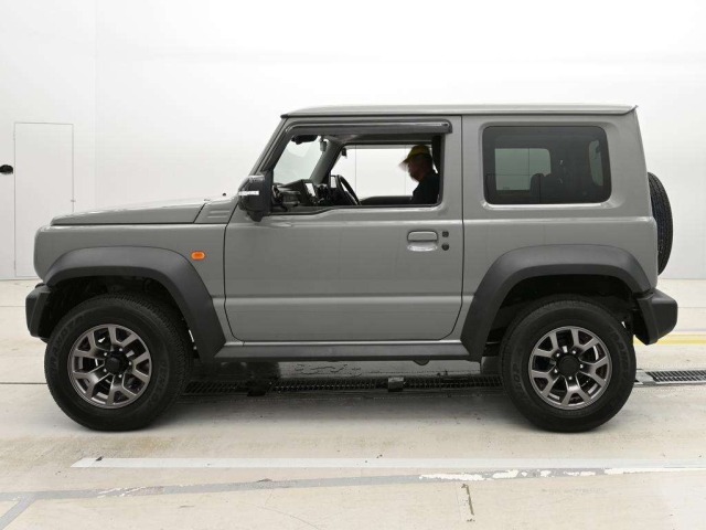 Suzuki JIMNY SIERRA 2023 7537152-4