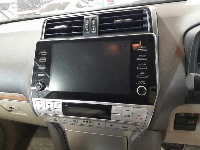 Toyota LAND CRUISER PRADO 2023 7527186-12