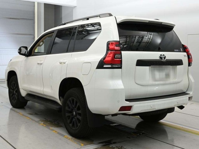 Toyota LAND CRUISER PRADO 2023 7527186-6