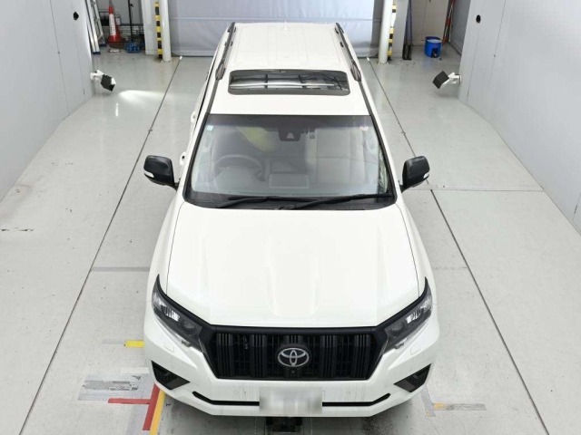 Toyota LAND CRUISER PRADO 2023 7527186-7